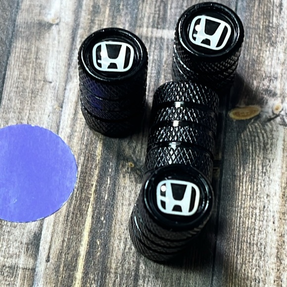 5for$10 Black Honda Tire Stem Valve Caps Car And Tire Accessories NWT - Picture 4 of 4